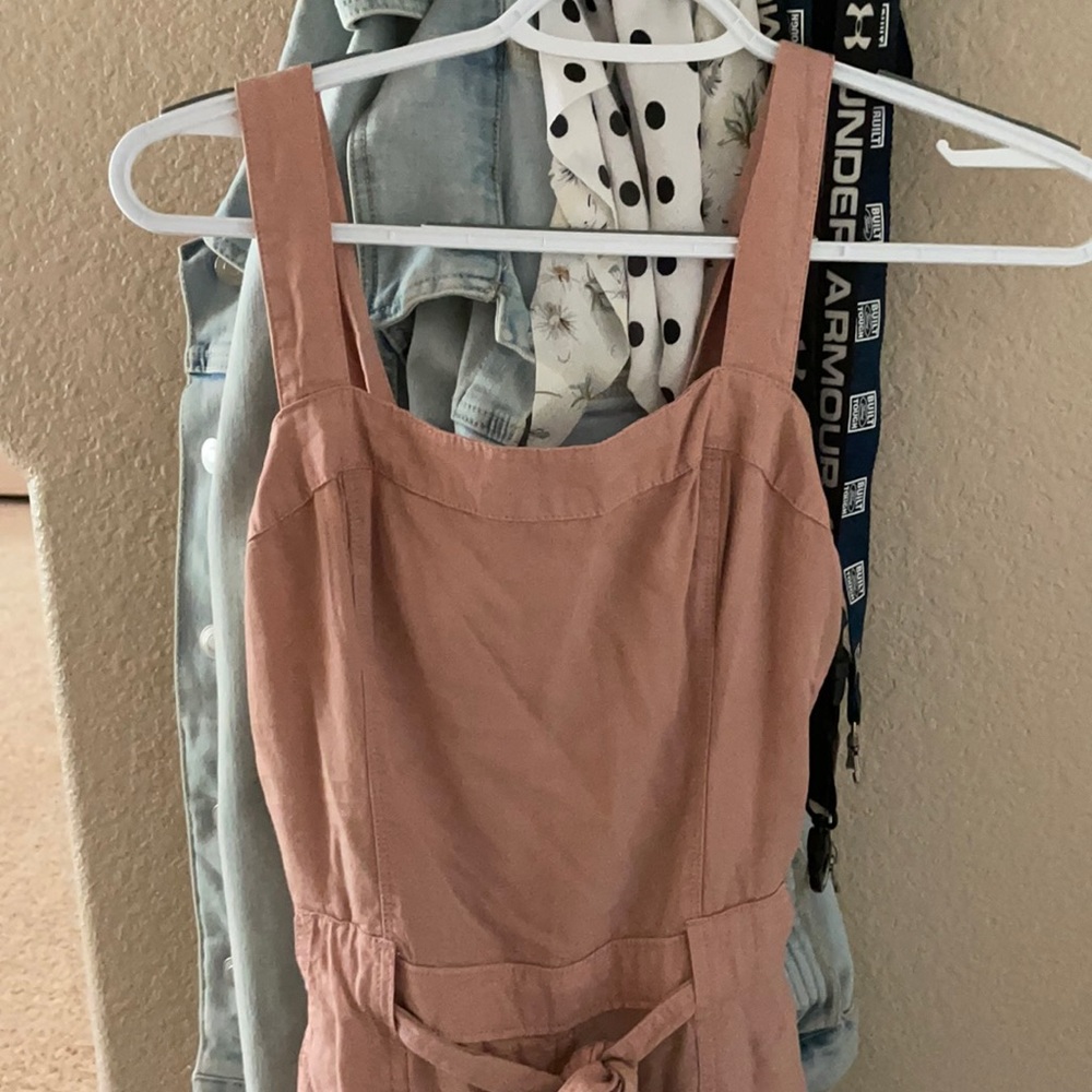 New Hollister jump suit xs